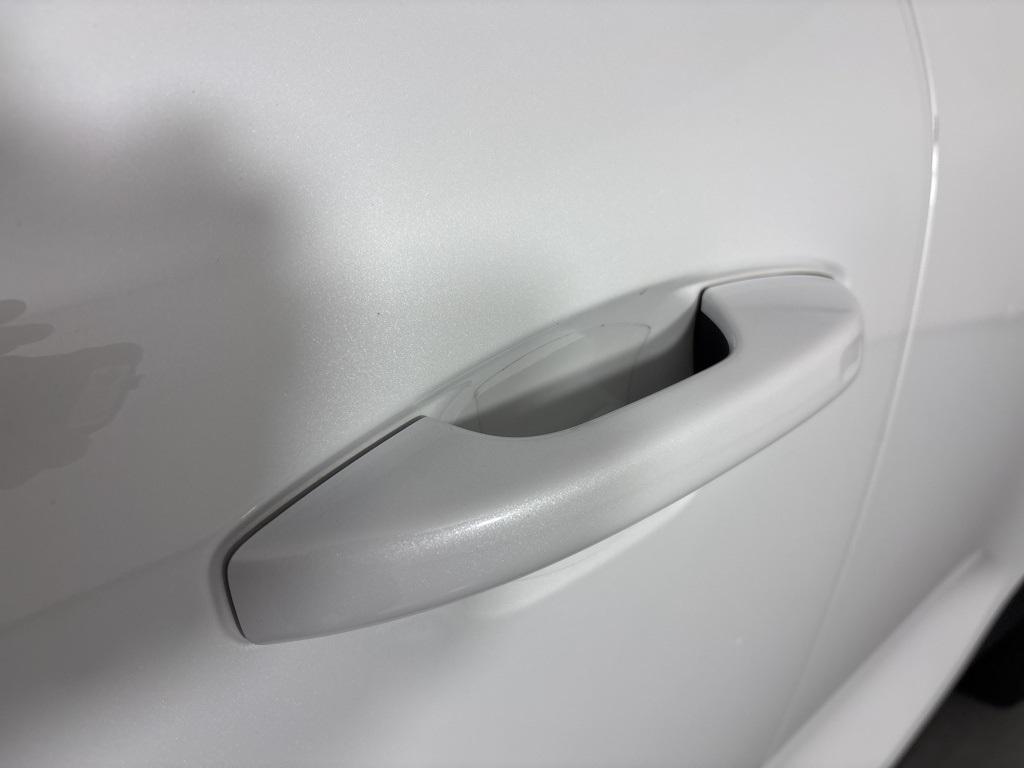 used 2019 Volvo XC40 car, priced at $22,000