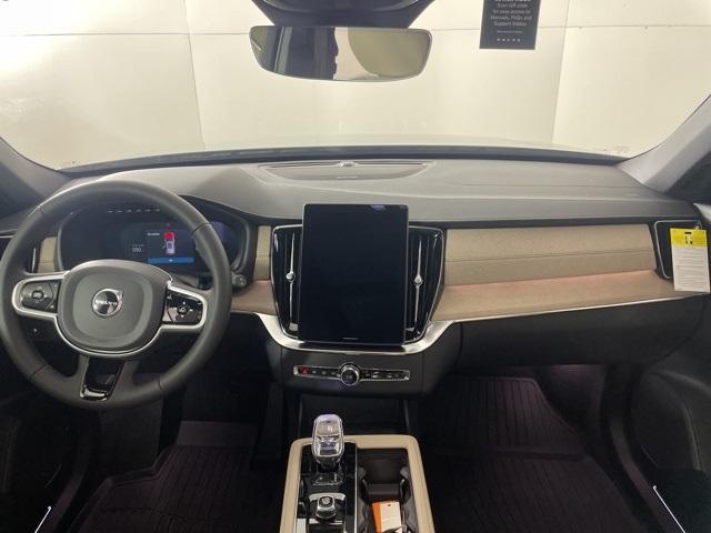 new 2025 Volvo XC90 Plug-In Hybrid car, priced at $73,805