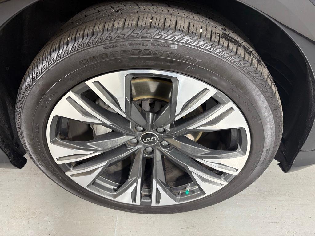used 2025 Audi Q8 car, priced at $77,000