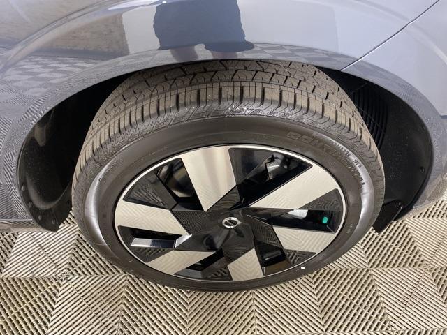 new 2025 Volvo XC60 Plug-In Hybrid car, priced at $64,260