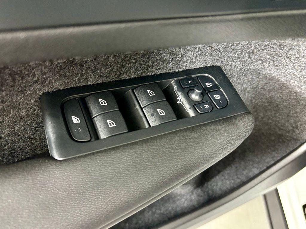 new 2026 Volvo XC40 car, priced at $44,595