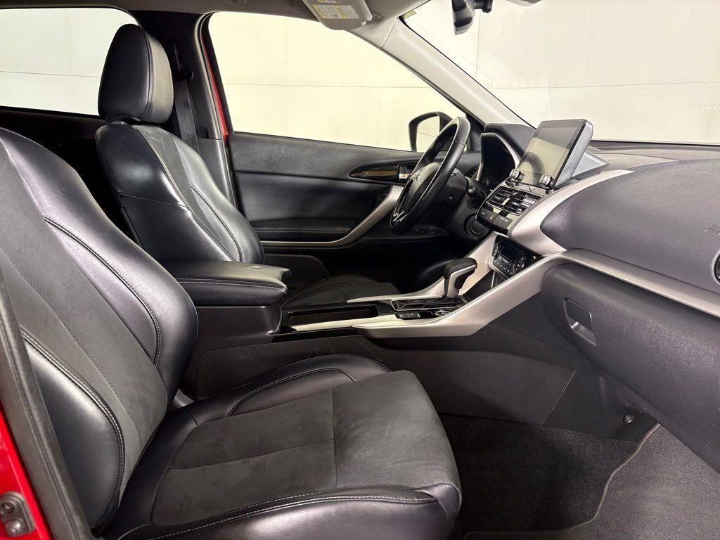 used 2024 Mitsubishi Eclipse Cross car, priced at $20,000