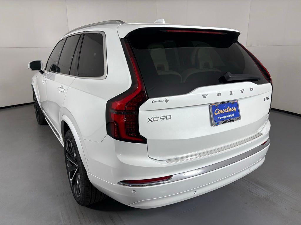 new 2026 Volvo XC90 Plug-In Hybrid car, priced at $83,995