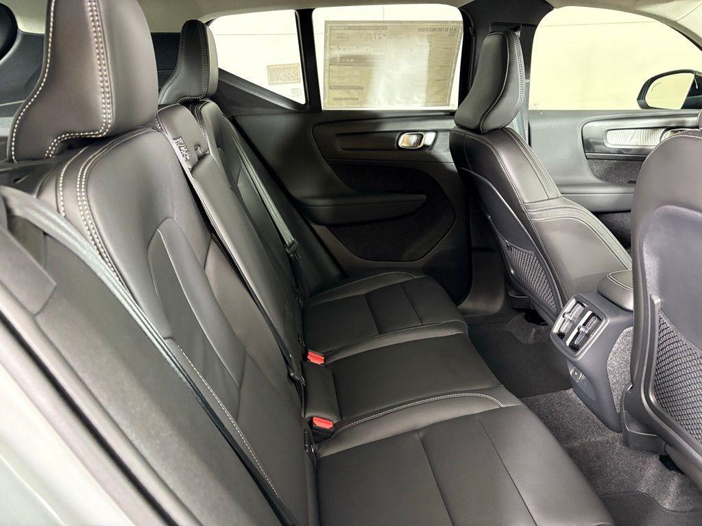 new 2026 Volvo XC40 car, priced at $39,545