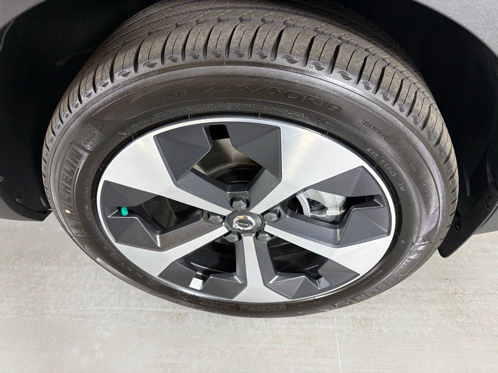 new 2026 Volvo XC40 car, priced at $39,545