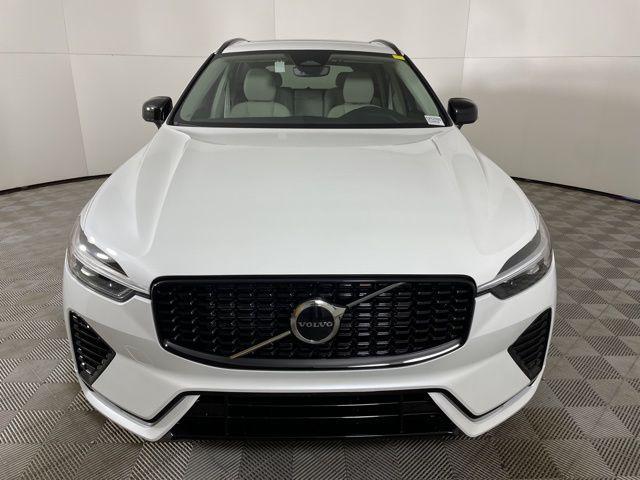 new 2025 Volvo XC60 Plug-In Hybrid car, priced at $55,000