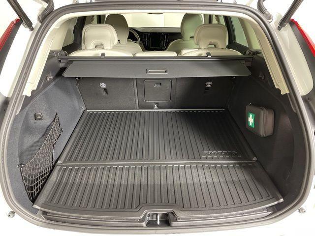 new 2025 Volvo XC60 Plug-In Hybrid car, priced at $55,000