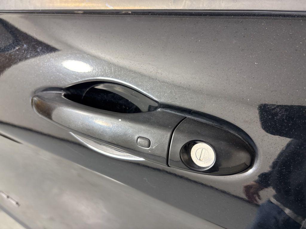 used 2019 Jeep Cherokee car, priced at $15,500