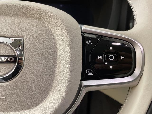 new 2025 Volvo XC60 Plug-In Hybrid car, priced at $63,235