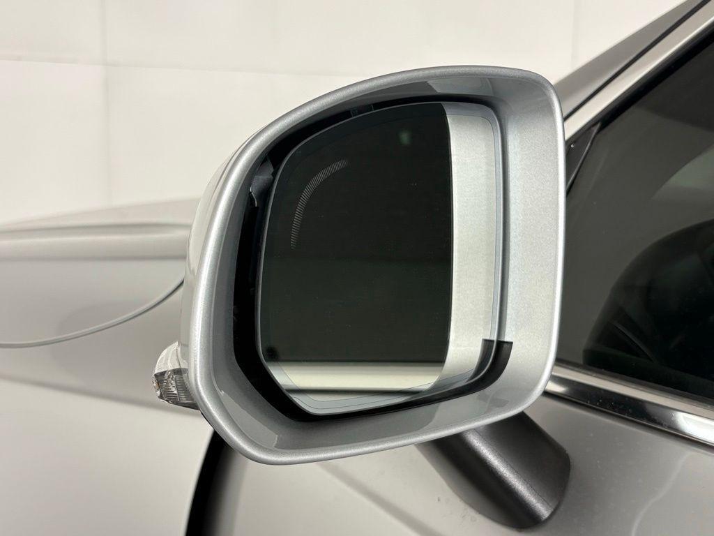 used 2019 Volvo XC90 car, priced at $21,599