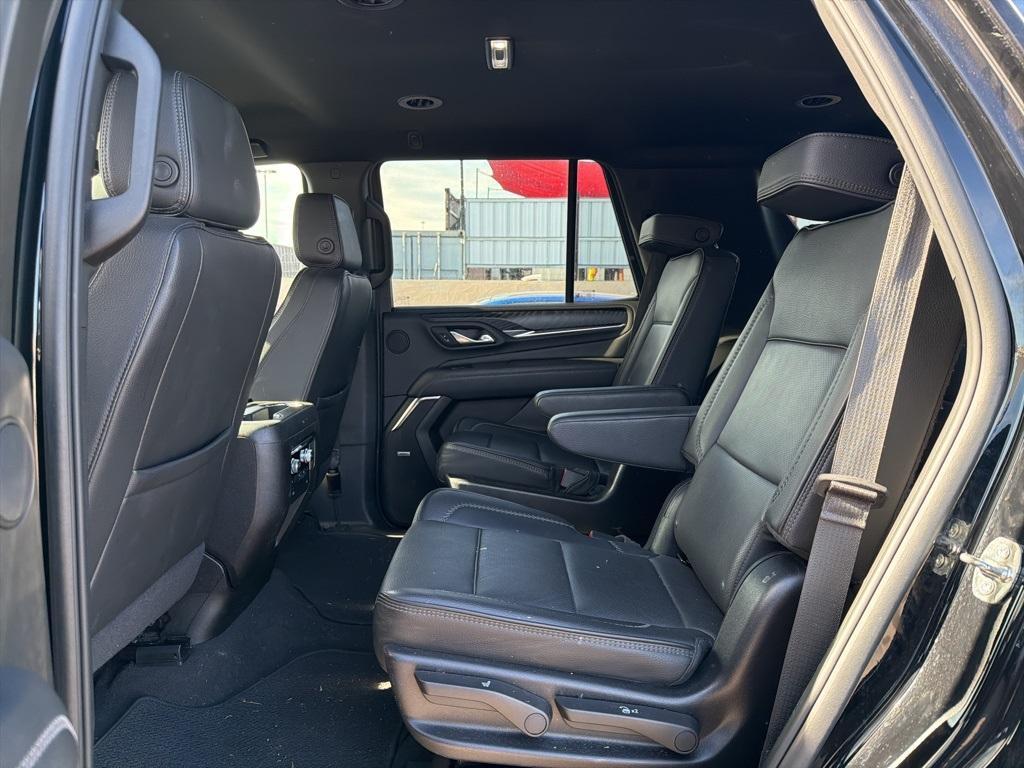 used 2024 GMC Yukon car, priced at $62,000