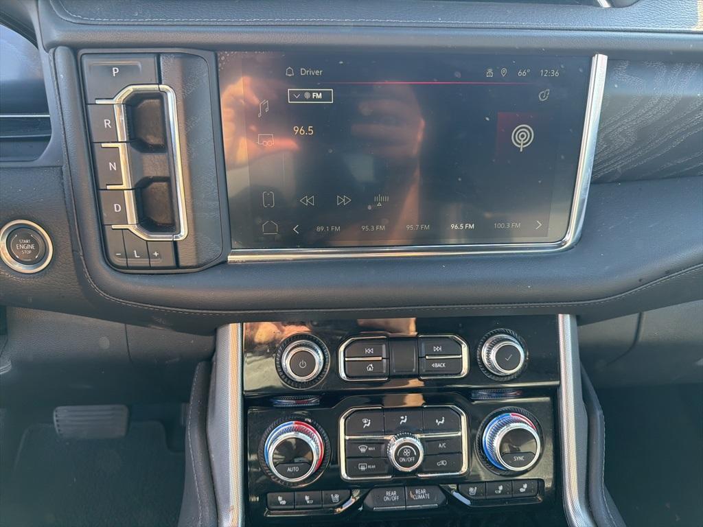 used 2024 GMC Yukon car, priced at $62,000