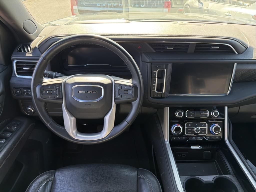 used 2024 GMC Yukon car, priced at $62,000