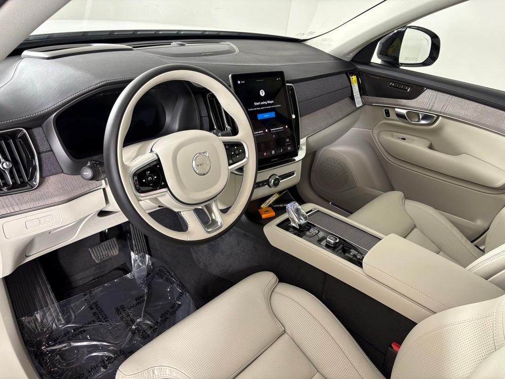 new 2026 Volvo XC90 Plug-In Hybrid car, priced at $83,705