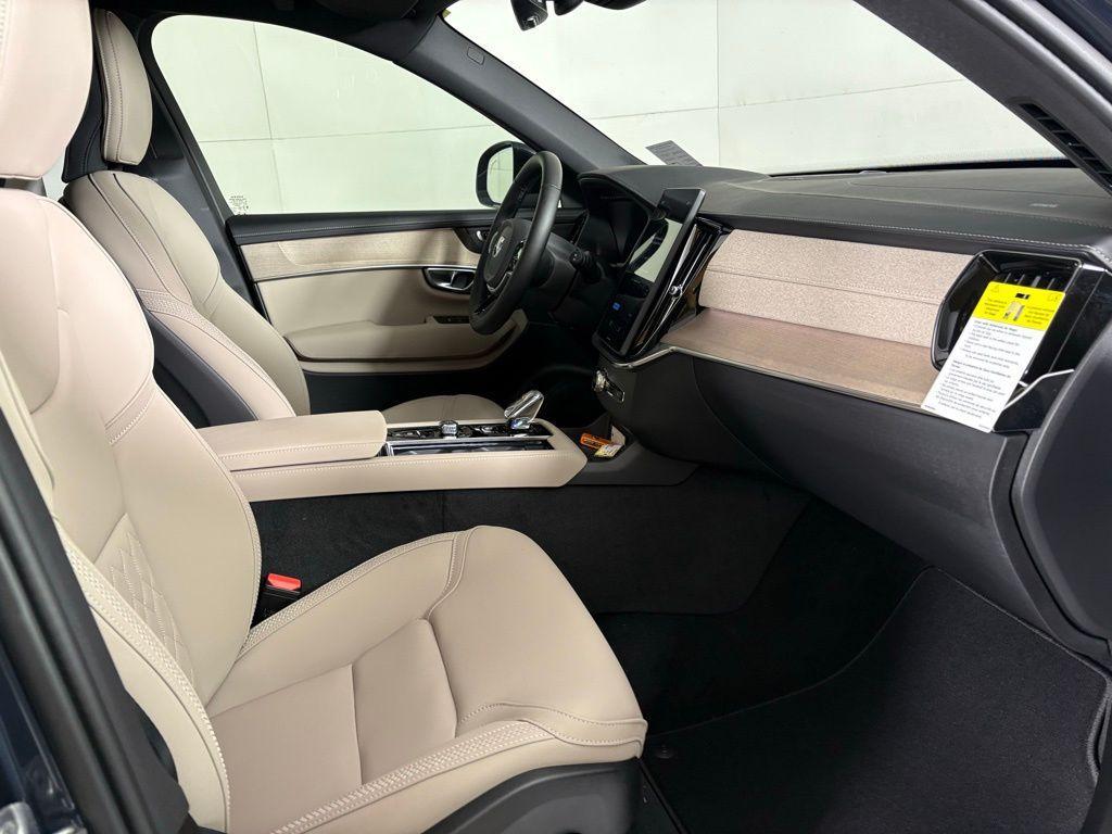 new 2026 Volvo XC90 car, priced at $69,945