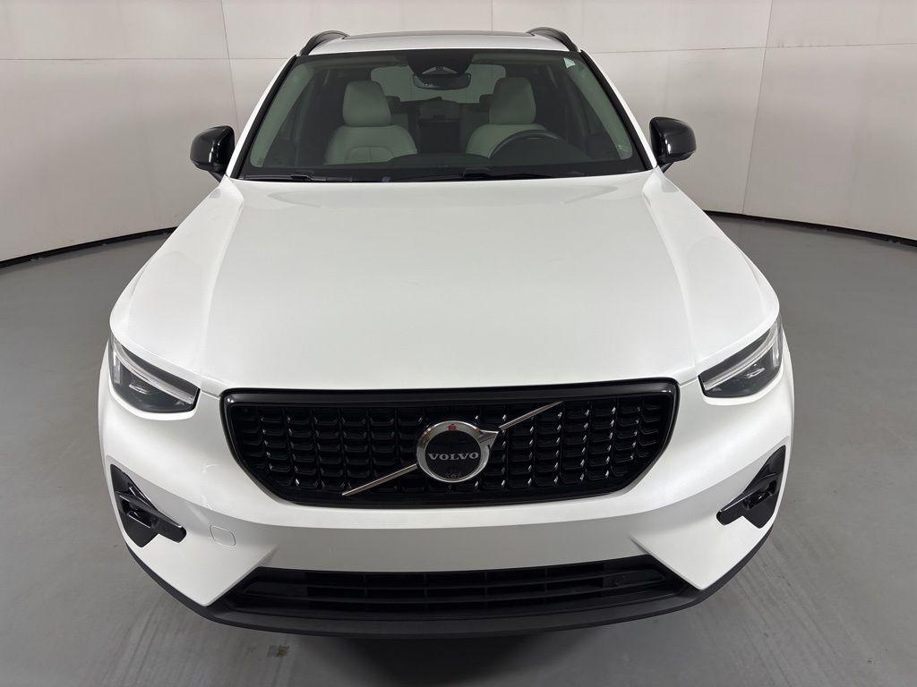 used 2024 Volvo XC40 car, priced at $34,500