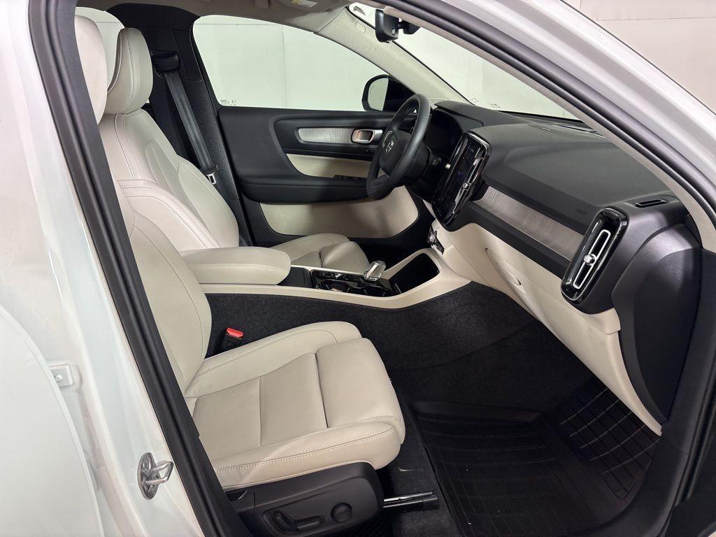 used 2024 Volvo XC40 car, priced at $34,500