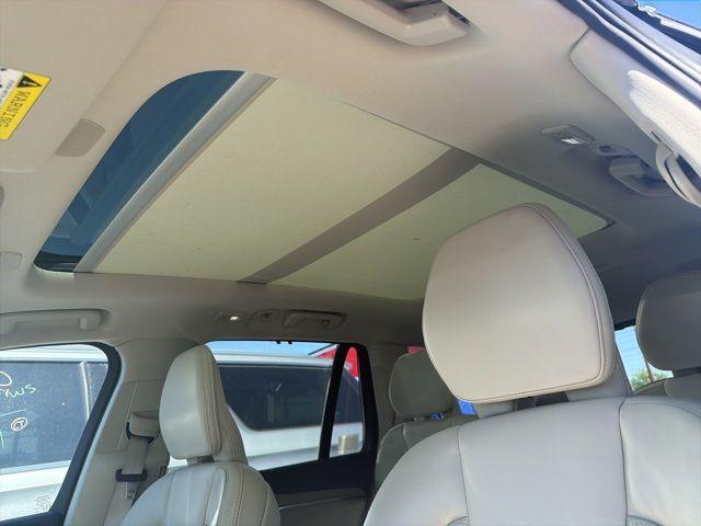 used 2023 Volvo XC90 car, priced at $46,599