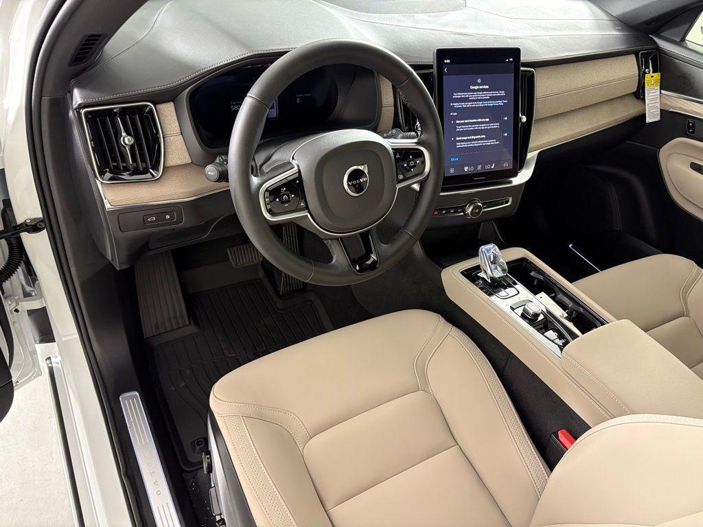 new 2026 Volvo XC90 Plug-In Hybrid car, priced at $78,035