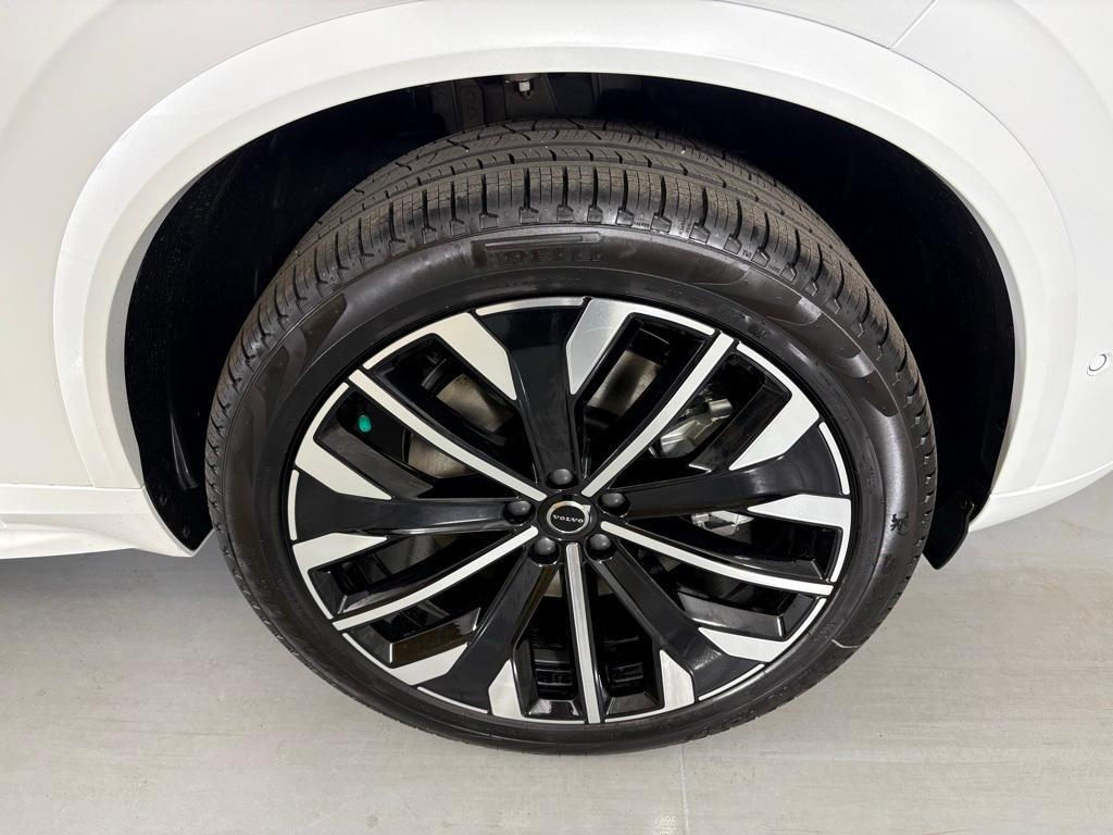 new 2026 Volvo XC90 Plug-In Hybrid car, priced at $78,035