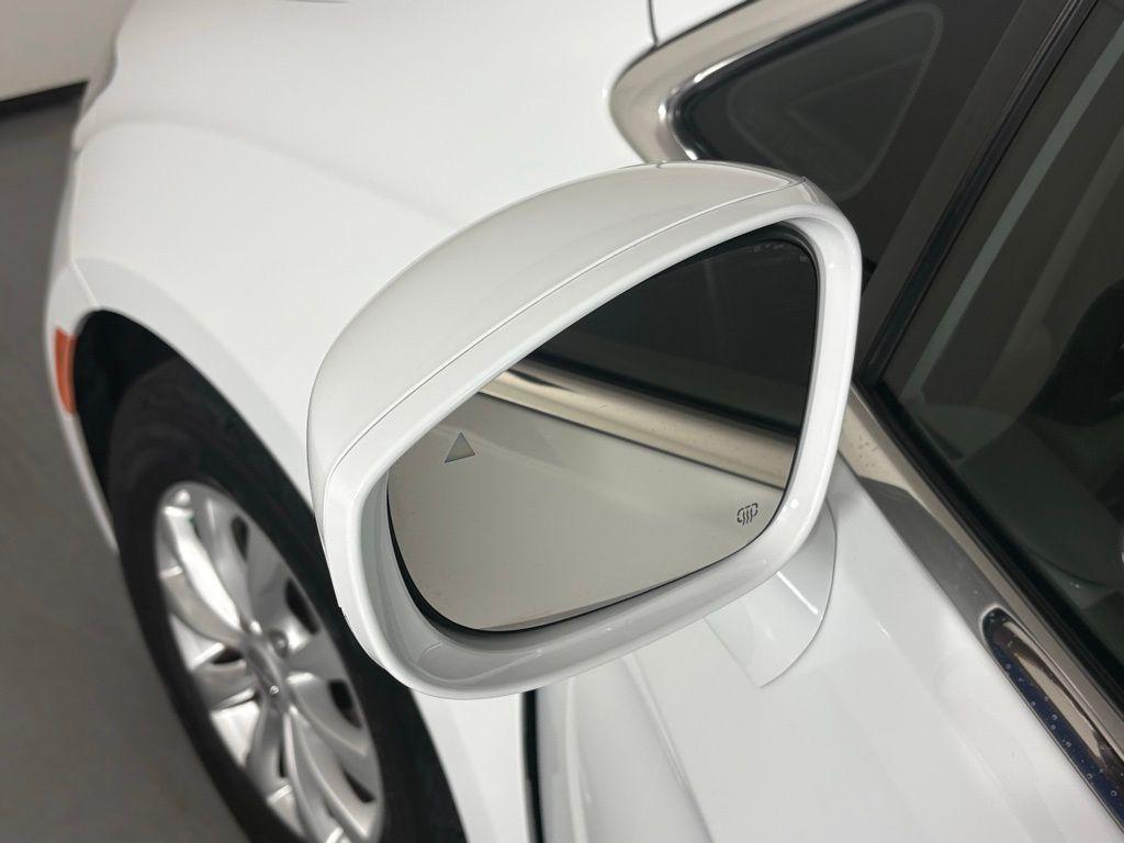 used 2019 Chrysler Pacifica car, priced at $14,000