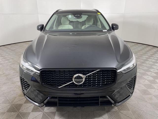 new 2025 Volvo XC60 Plug-In Hybrid car, priced at $63,235