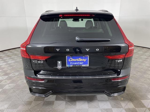 new 2025 Volvo XC60 Plug-In Hybrid car, priced at $63,235