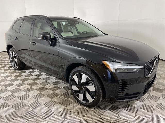 new 2025 Volvo XC60 Plug-In Hybrid car, priced at $63,235