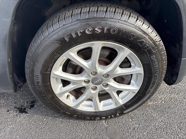 used 2016 Jeep Cherokee car, priced at $13,990