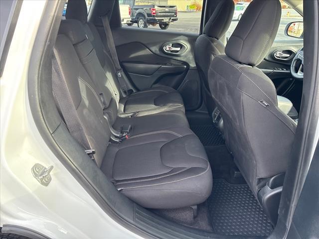 used 2016 Jeep Cherokee car, priced at $13,990