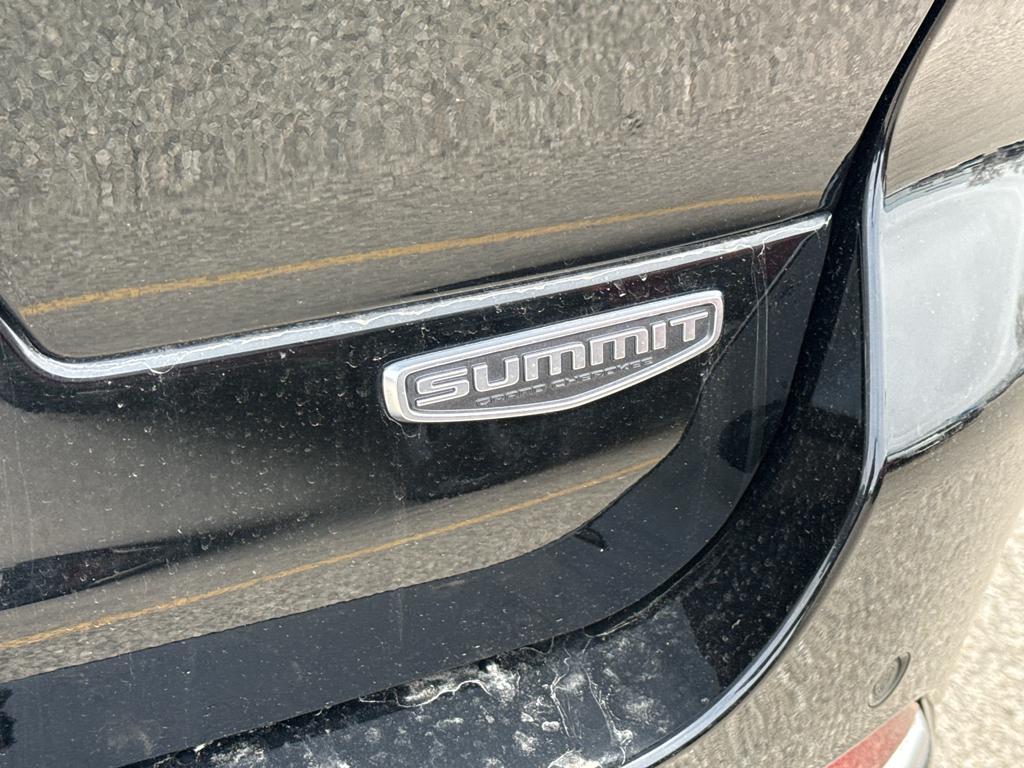 used 2022 Jeep Grand Cherokee L car, priced at $37,295