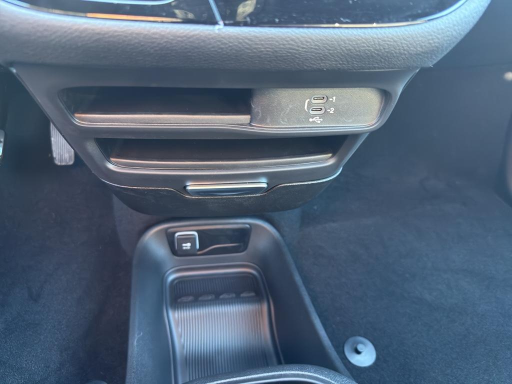 new 2026 Chrysler Pacifica car, priced at $44,999