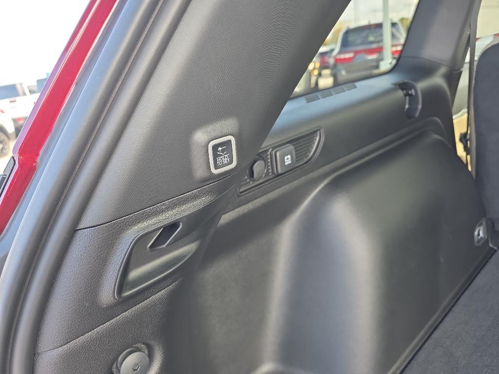 new 2025 Jeep Grand Cherokee car, priced at $49,525