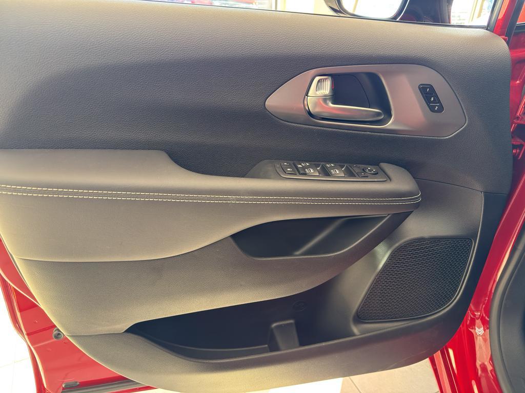 new 2026 Chrysler Pacifica car, priced at $46,499