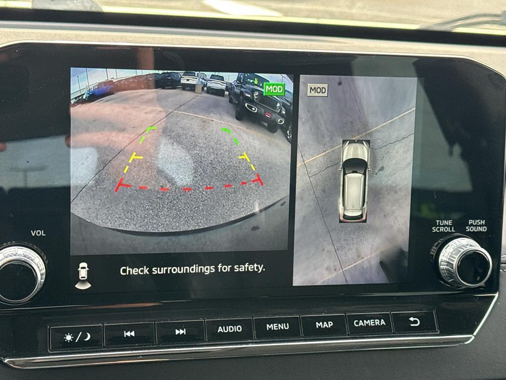 used 2022 Mitsubishi Outlander car, priced at $21,995