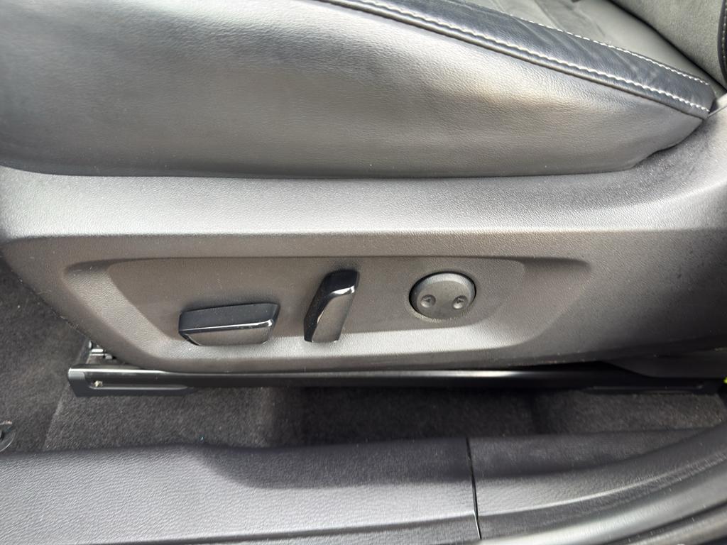 used 2022 Mitsubishi Outlander car, priced at $21,995