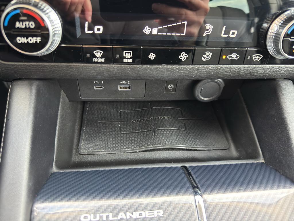 used 2022 Mitsubishi Outlander car, priced at $21,995