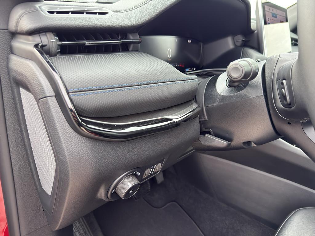 new 2026 Jeep Compass car, priced at $39,427