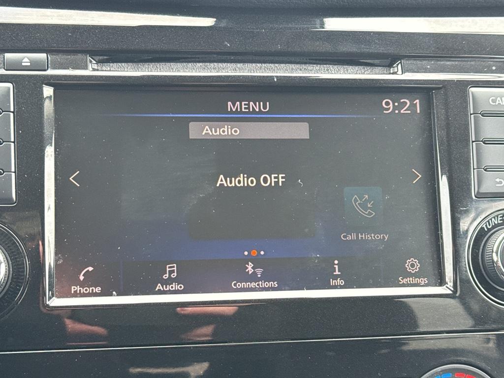 used 2020 Nissan Rogue car, priced at $15,290