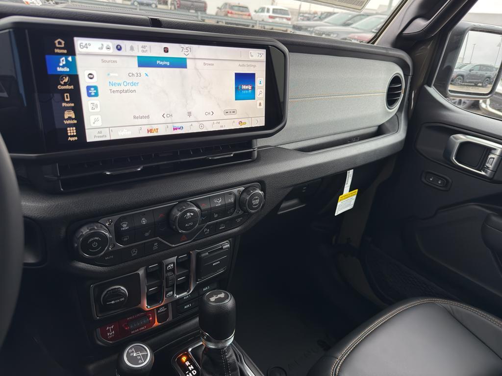 new 2026 Jeep Wrangler car, priced at $57,077