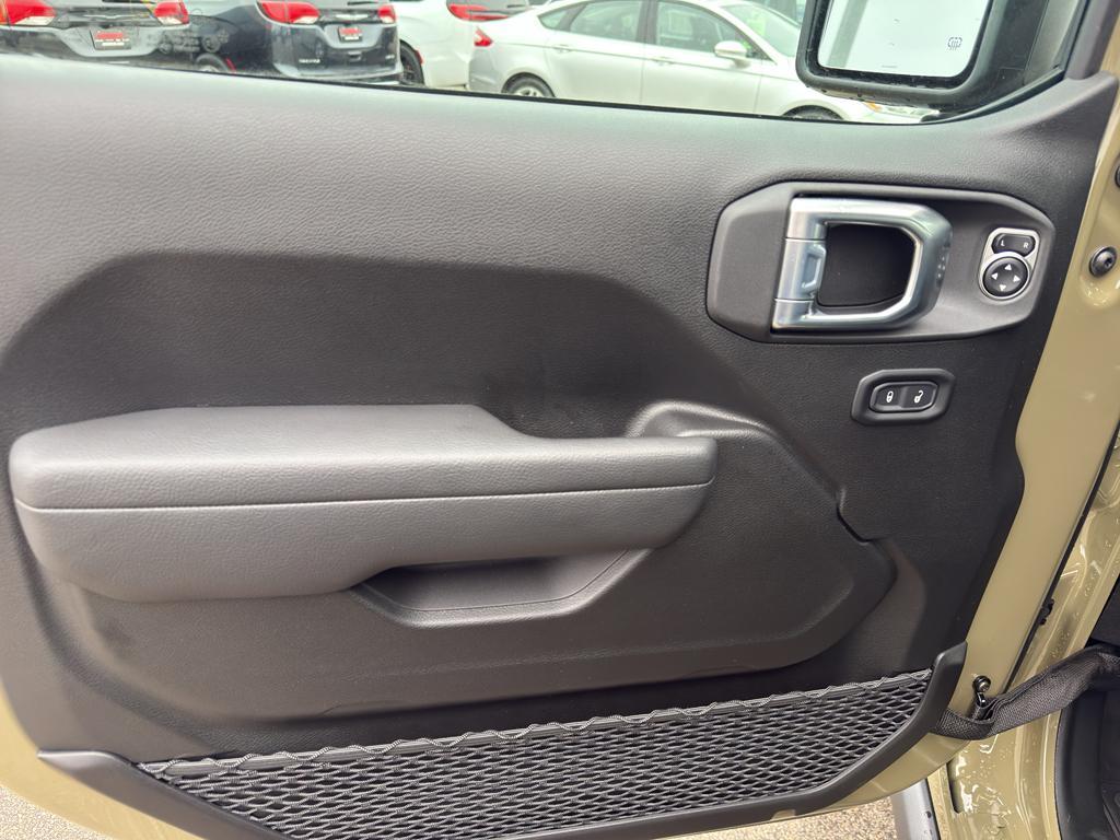 new 2026 Jeep Wrangler car, priced at $57,077