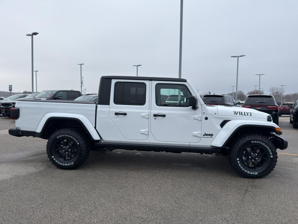 new 2026 Jeep Gladiator car, priced at $53,499