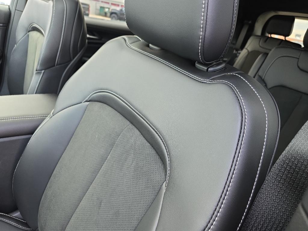 new 2025 Jeep Grand Cherokee L car, priced at $48,063