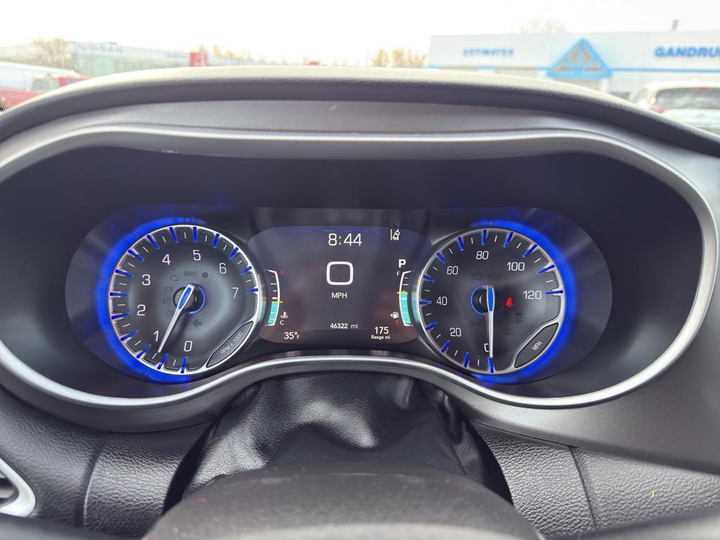 used 2024 Chrysler Pacifica car, priced at $28,995