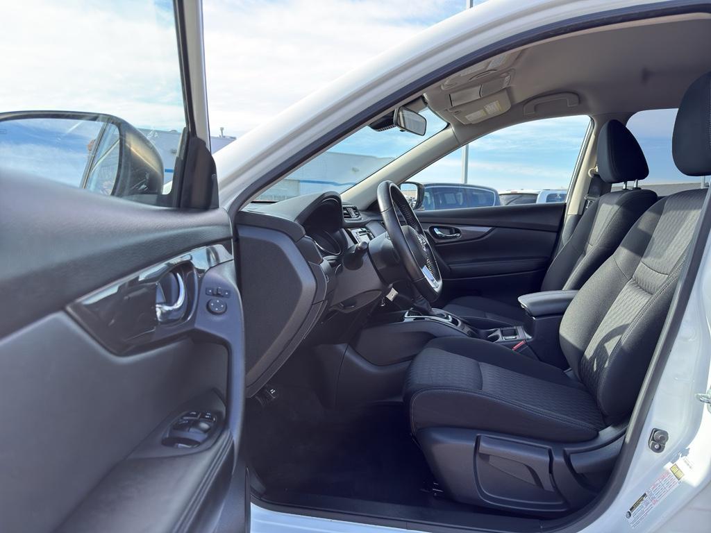 used 2020 Nissan Rogue car, priced at $14,990