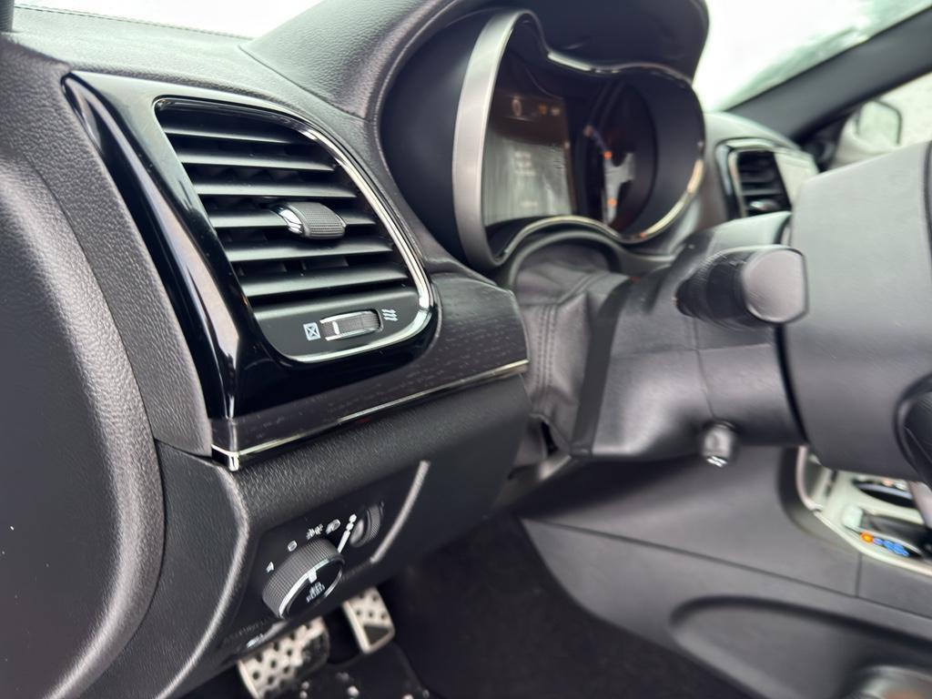 used 2020 Jeep Grand Cherokee car, priced at $24,995