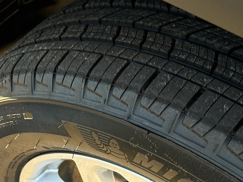 new 2025 Jeep Grand Cherokee L car, priced at $45,049