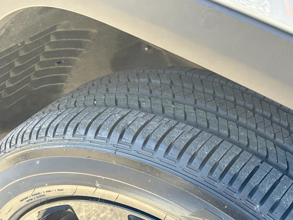 new 2025 Jeep Grand Cherokee car, priced at $47,583