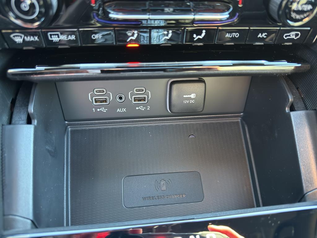 new 2025 Jeep Grand Cherokee car, priced at $47,583