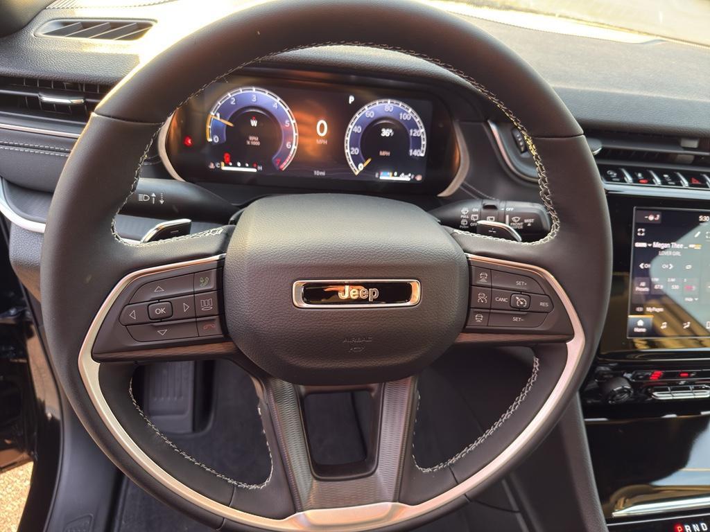 new 2025 Jeep Grand Cherokee car, priced at $46,687